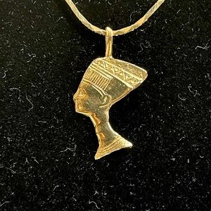 PENDANT ONLY: 14kt Yellow Gold Nefertiti Head & Neck with Magnificent Detail